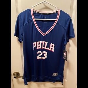 Women’s Sixers tee shirt; Brand new with tag